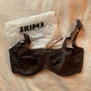 NWT SKIMS No Show UNLINED BALCONETTE BRA 34DD in ESPRESSO
